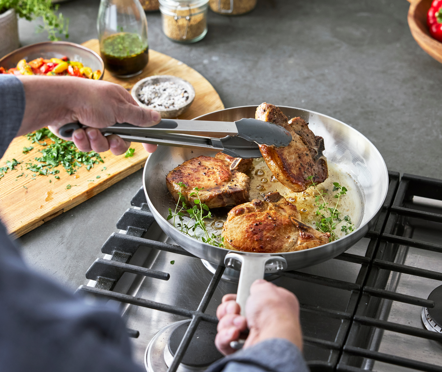 Best Oil for Stainless Steel Cooking | What to Use & When