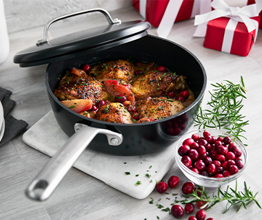 Apple Cranberry Pan-Roasted Chicken Thighs