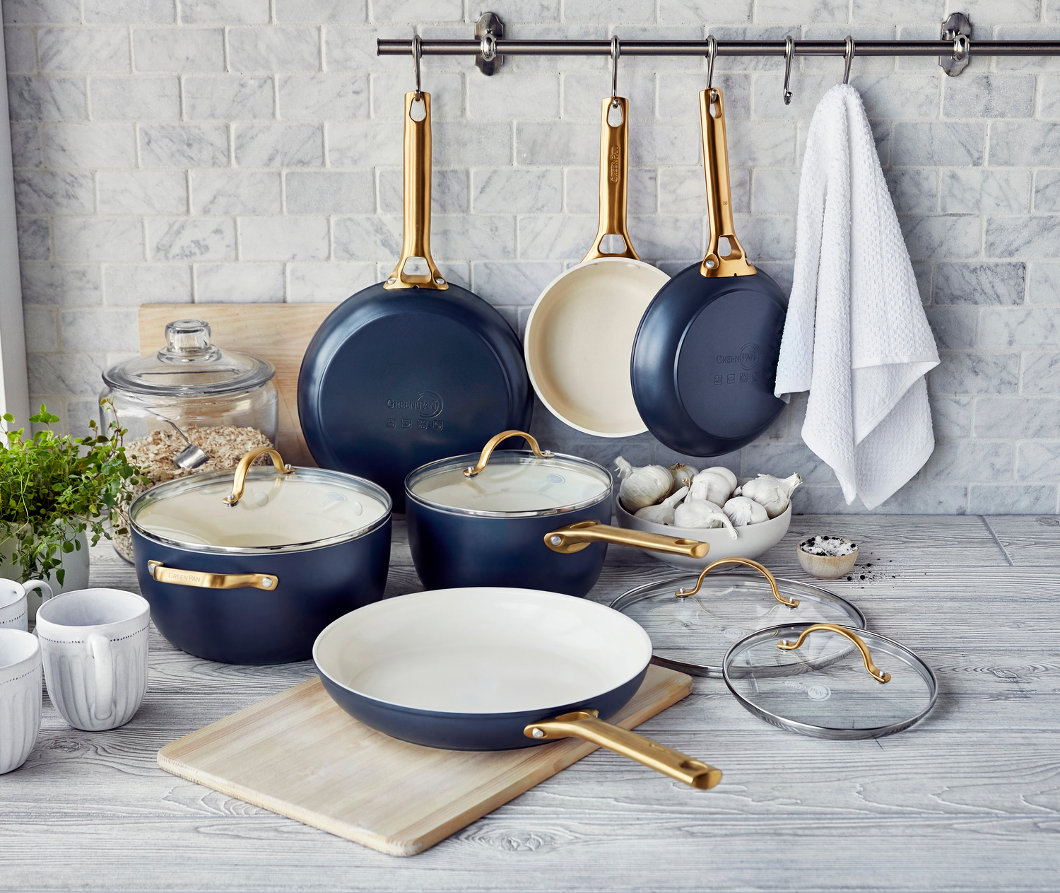 How Long Do Nonstick Pans Last?