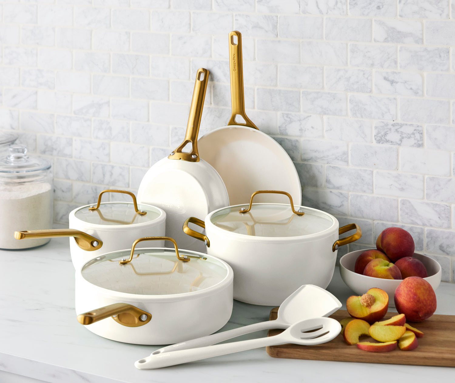 How to Cook with Ceramic Pans