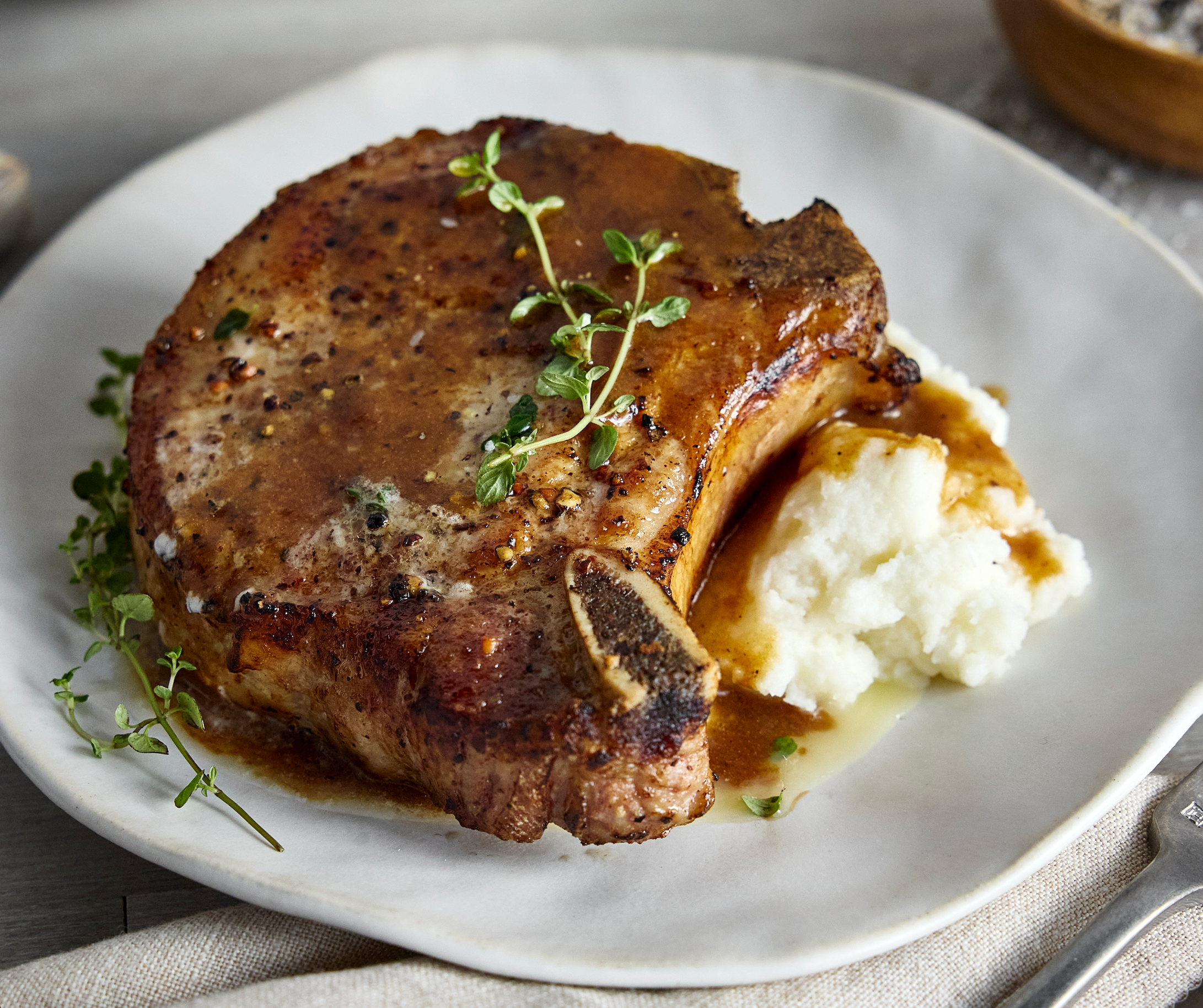 Bone-In Pork Chops with Gravy