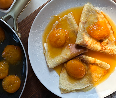 Apricot and White Wine Crêpes