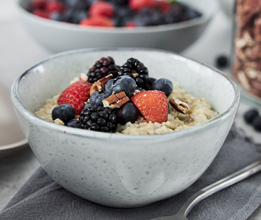 Spiced Steel Cut Oatmeal with Maple and Blueberries