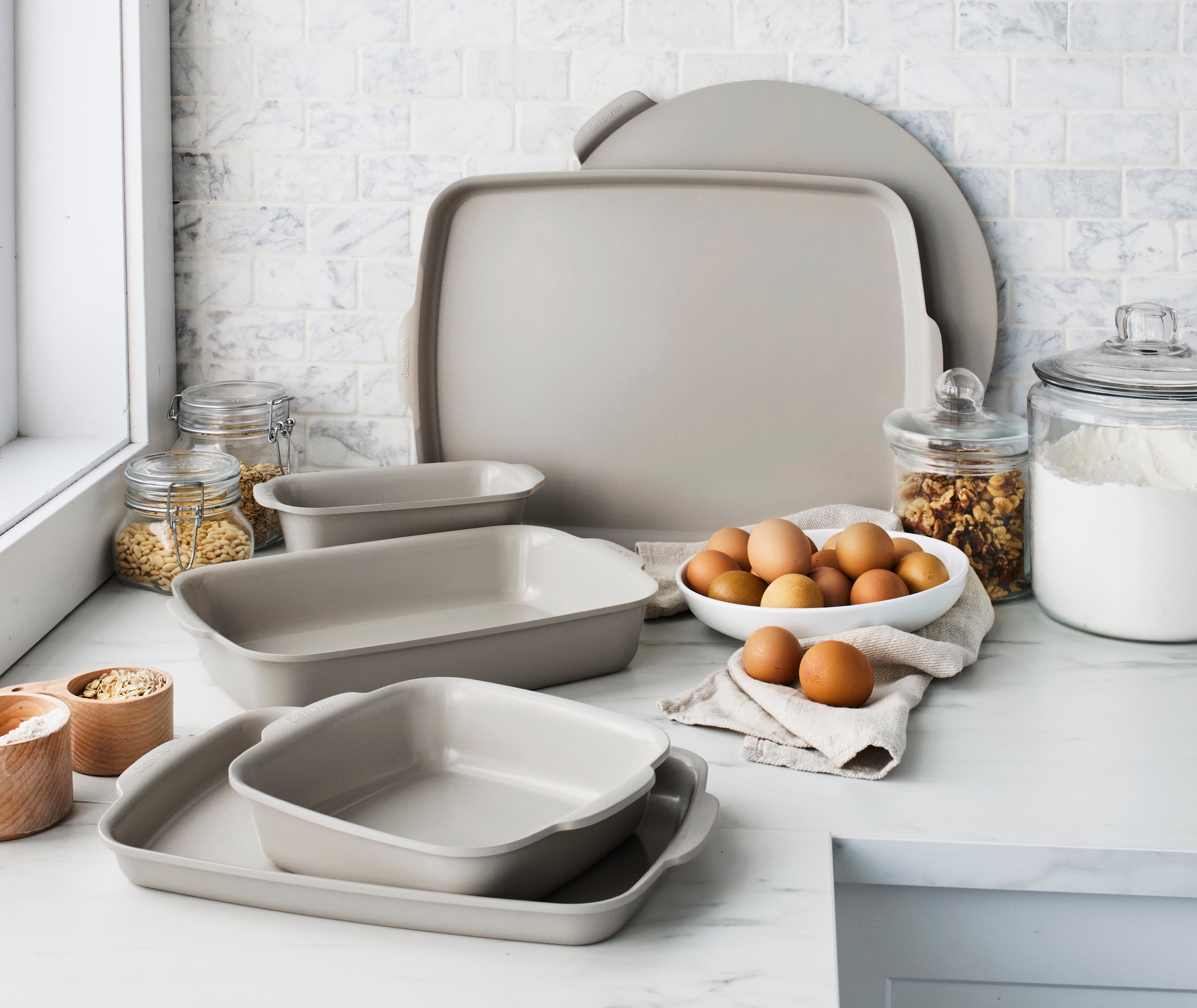 Sheet Pan 101: Choosing the Right Baking Sheet – And Why It Should Be Nonstick!
