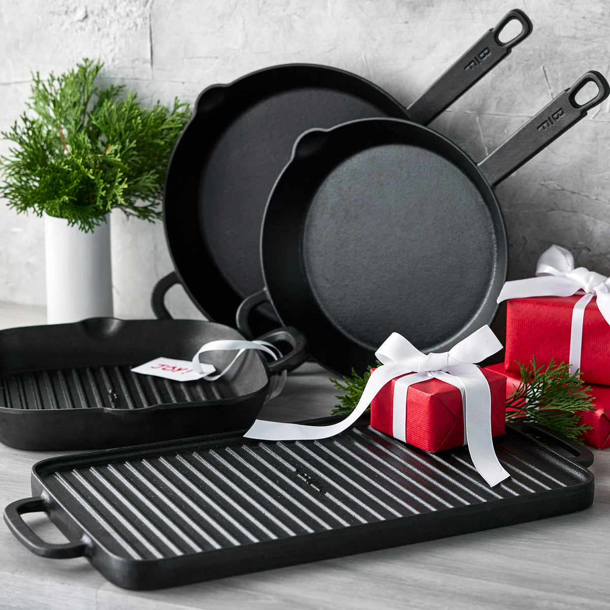Bobby Flay by GreenPan 11" Cast Iron Square Grill Pan