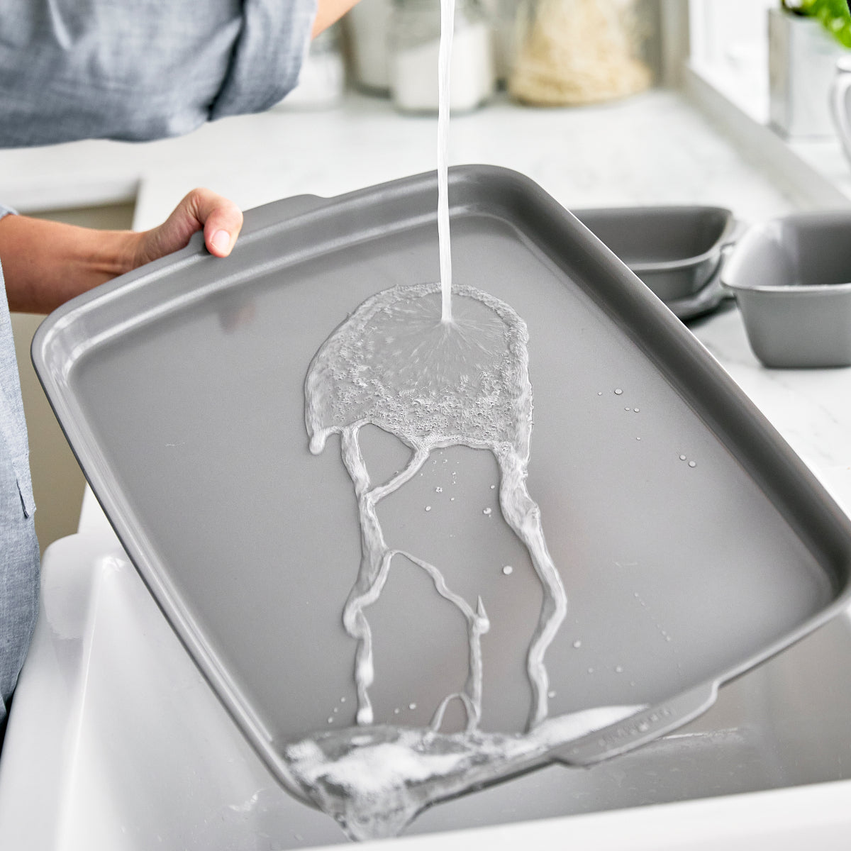 Premiere Ovenware Ceramic Nonstick 18" x 13" Half Sheet Pan Set | Gray