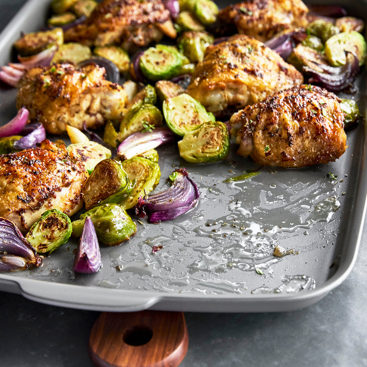 Premiere Ovenware Ceramic Nonstick 18" x 13" Half Sheet Pan Set | Gray