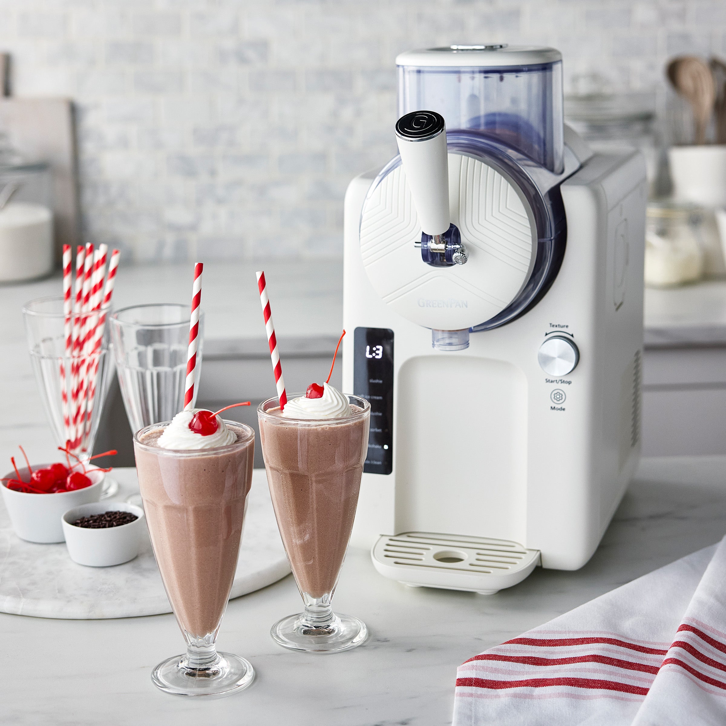 Frost 15-in-1 Ice Cream & Frozen Drink Maker | Cream