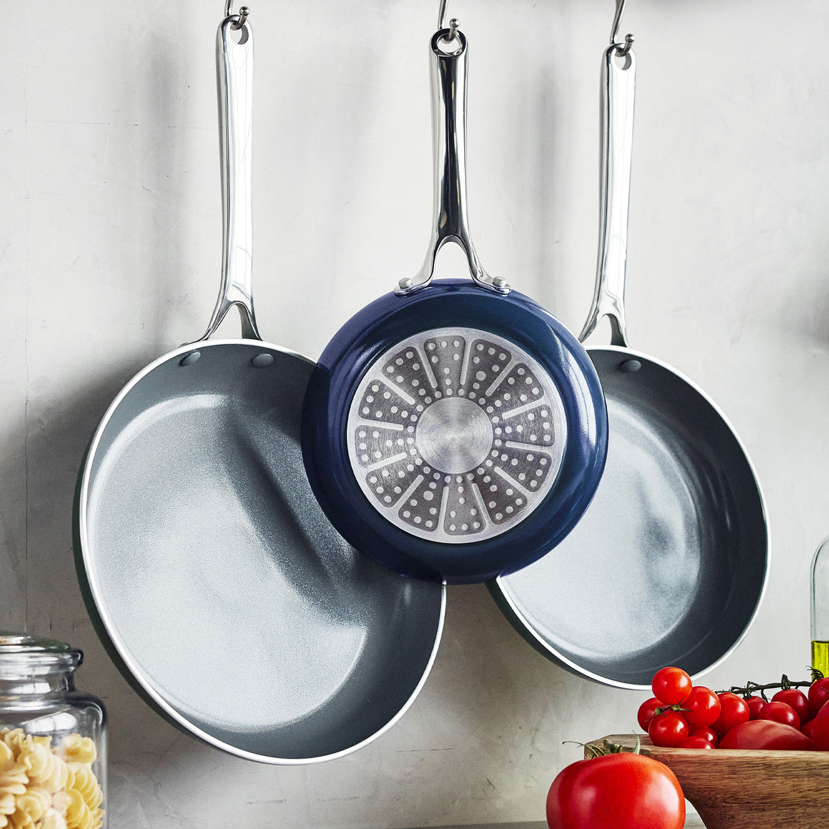 Gusto Ceramic Nonstick 8", 9.5" and 11" Frypan Set | Oxford Blue