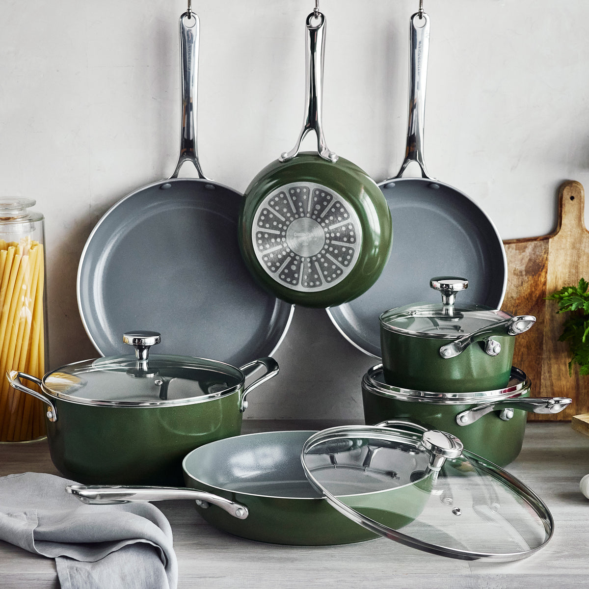 Gusto Ceramic Nonstick 11-Piece Cookware Set | Moss Green