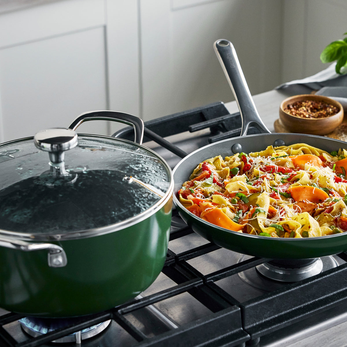 Gusto Ceramic Nonstick 11-Piece Cookware Set | Moss Green