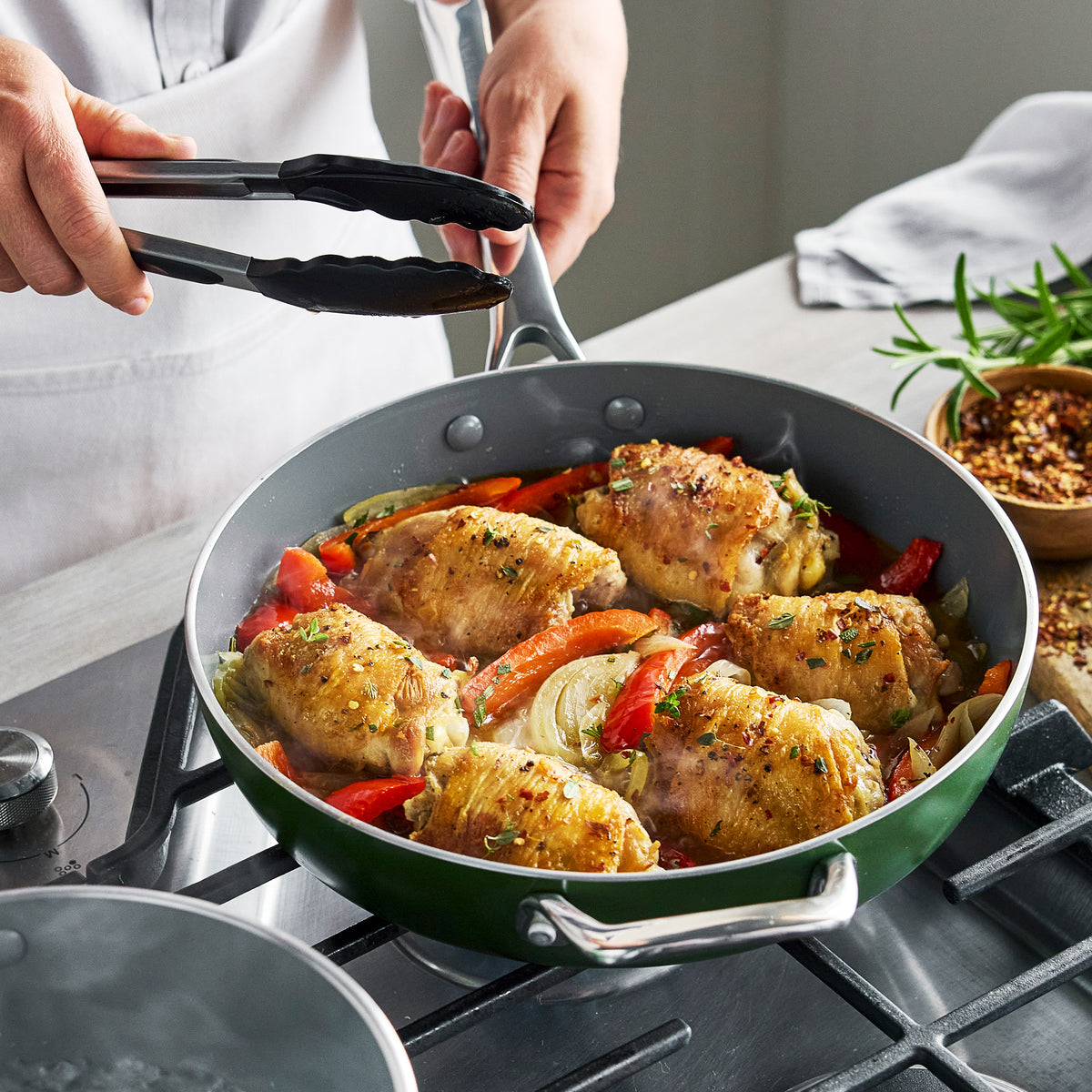 Gusto Ceramic Nonstick 11-Piece Cookware Set | Moss Green