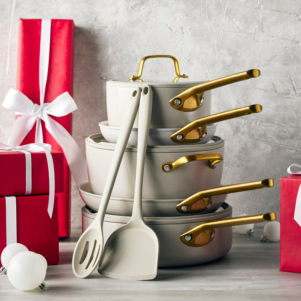 Reserve Pro Ceramic Nonstick 10-Piece Cookware Set | Macadamia