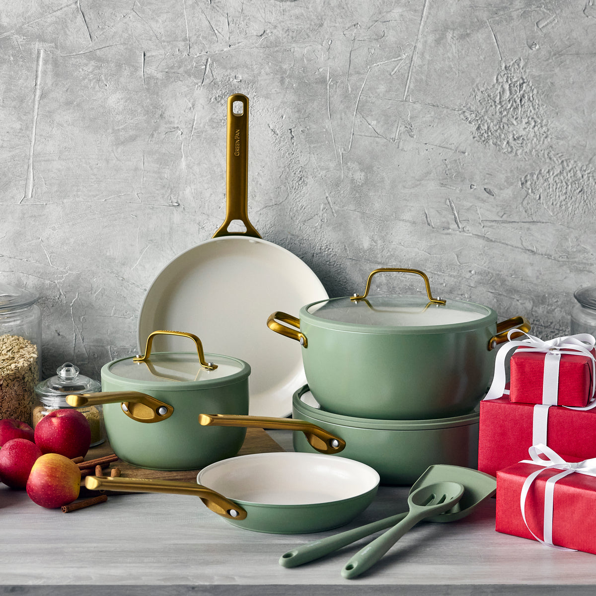 Reserve Pro Ceramic Nonstick 10-Piece Cookware Set | Sage