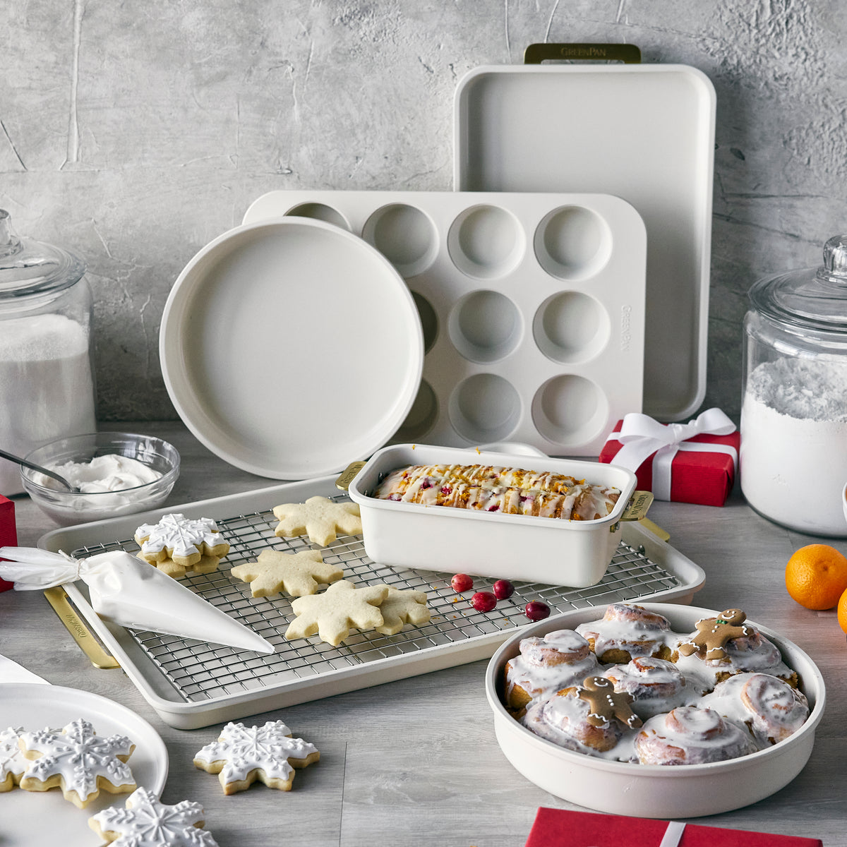 Reserve Bakeware 7-Piece Set | Cream