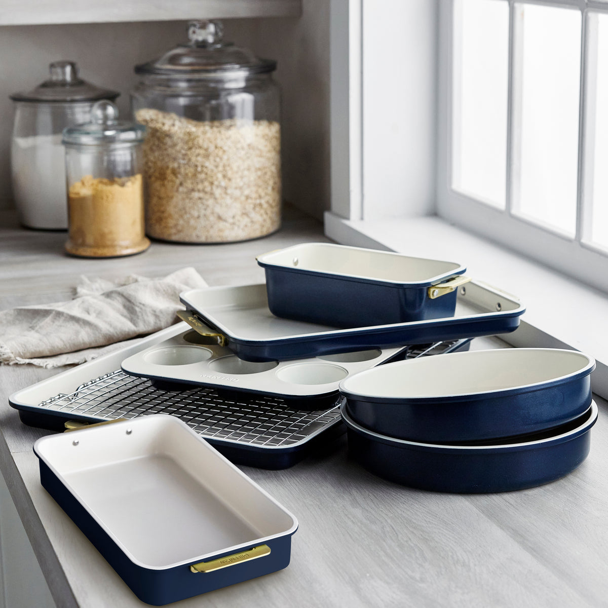 Reserve Bakeware 8-Piece Set | Twilight