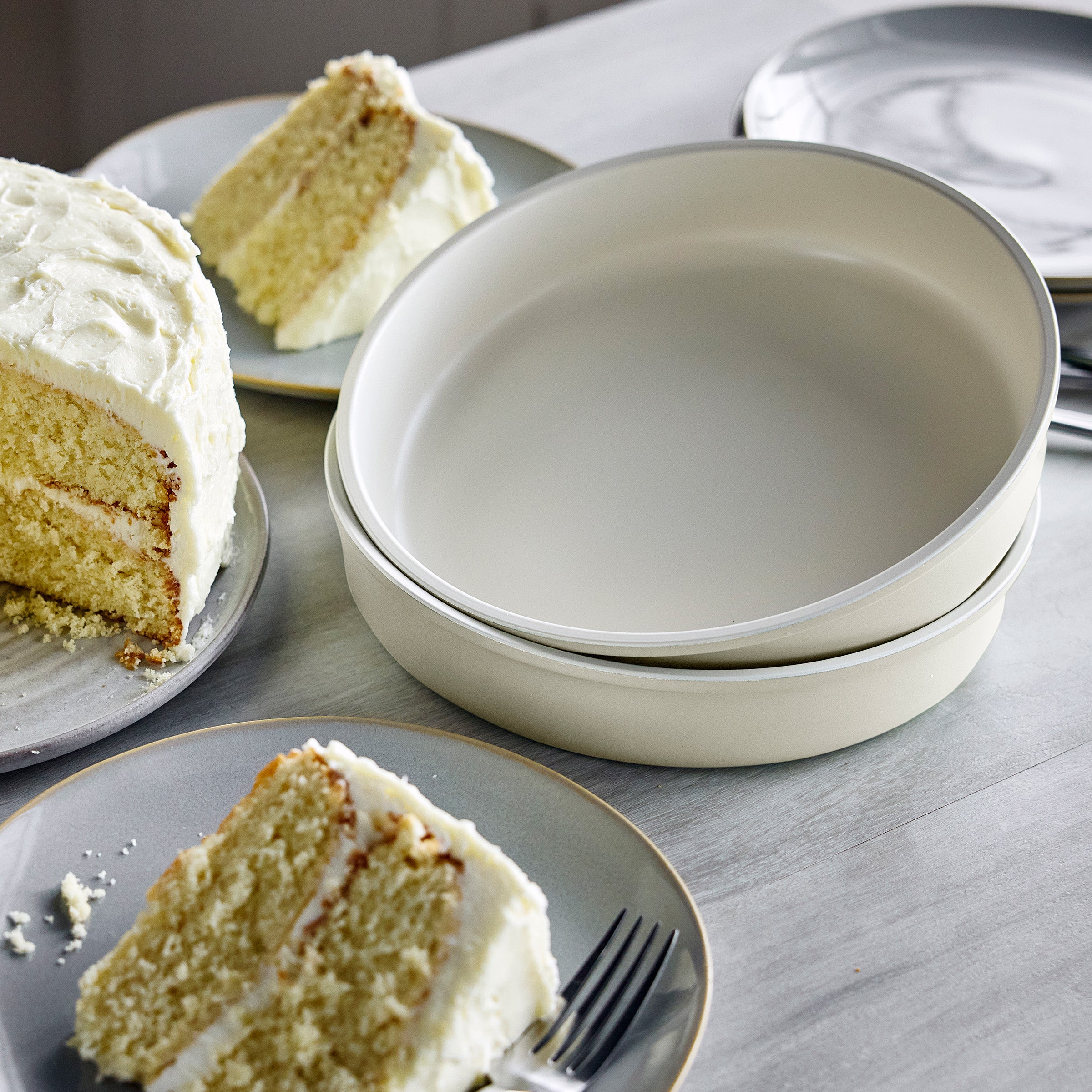Reserve Bakeware 8-Piece Set | Cream