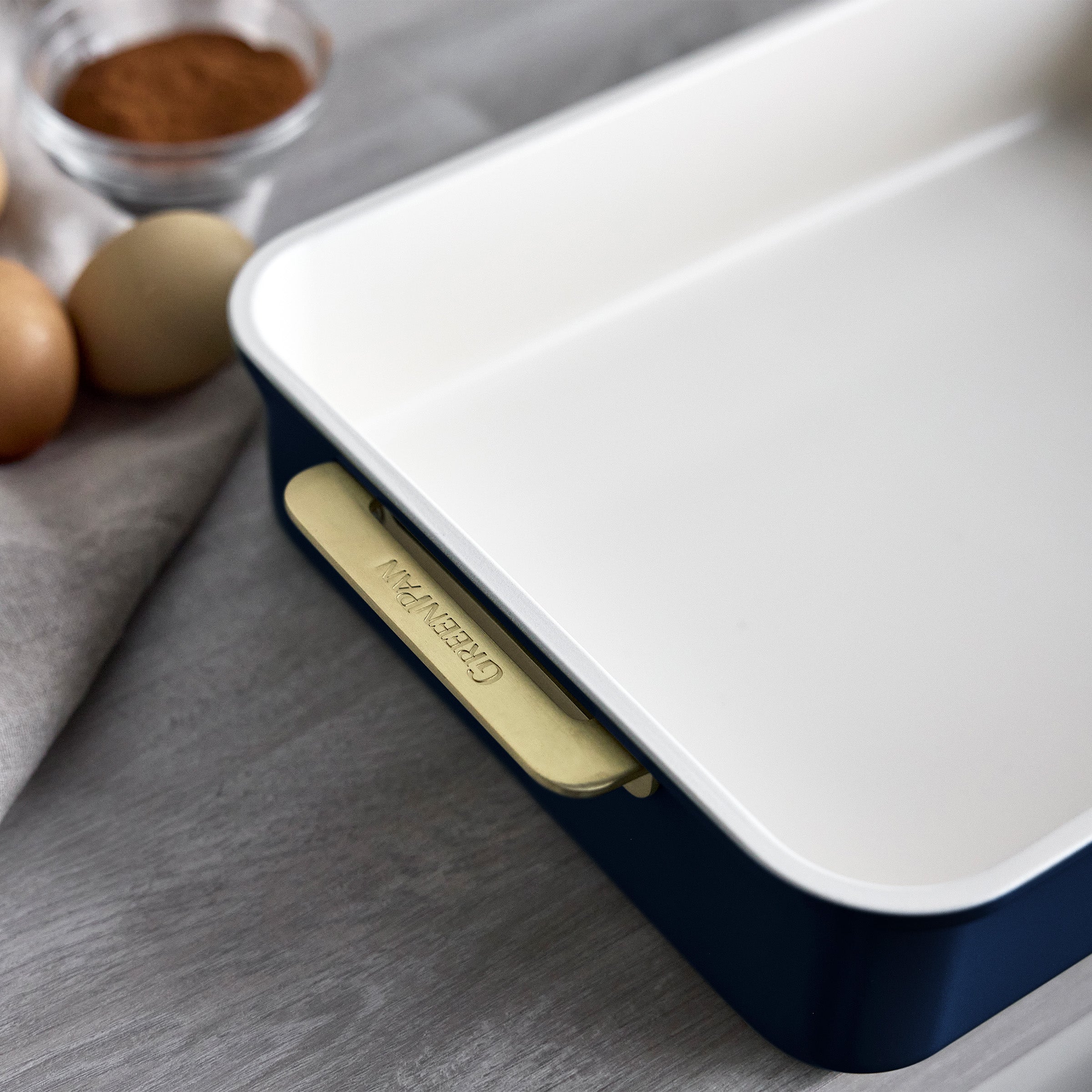 Reserve Bakeware 8-Piece Set | Twilight