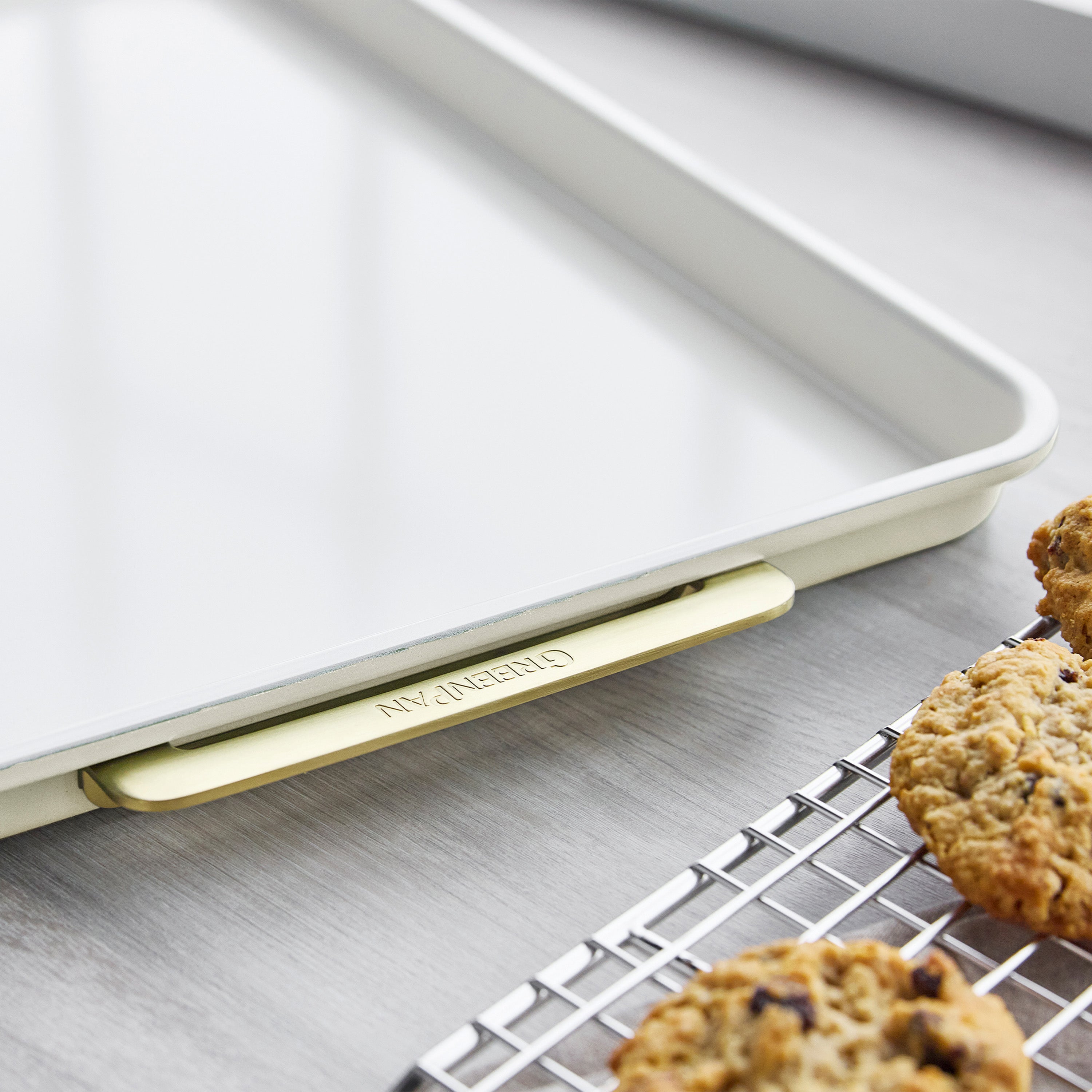 Reserve Bakeware 13" x 18" Half Sheet Pan with Cooling Rack | Cream