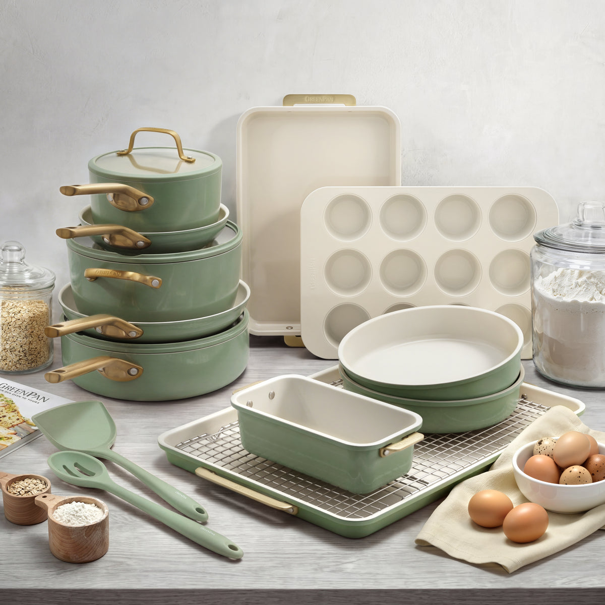 Reserve Pro 18-Piece Cookware & Bakeware Set | Sage