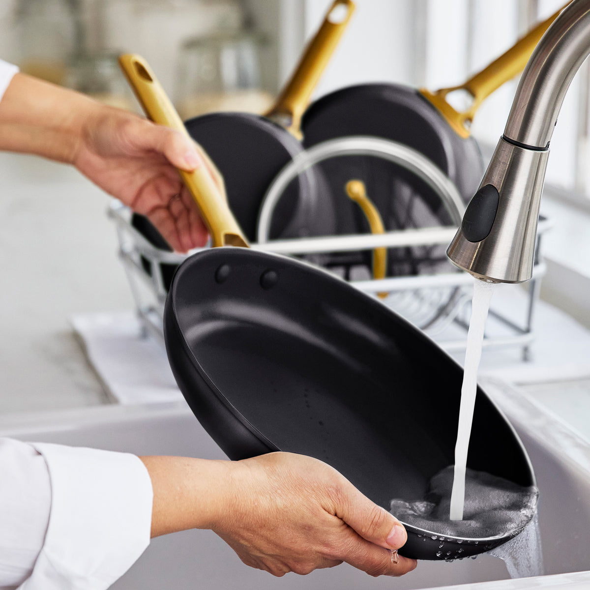Dishwasher safe Reserve ceramic cookware