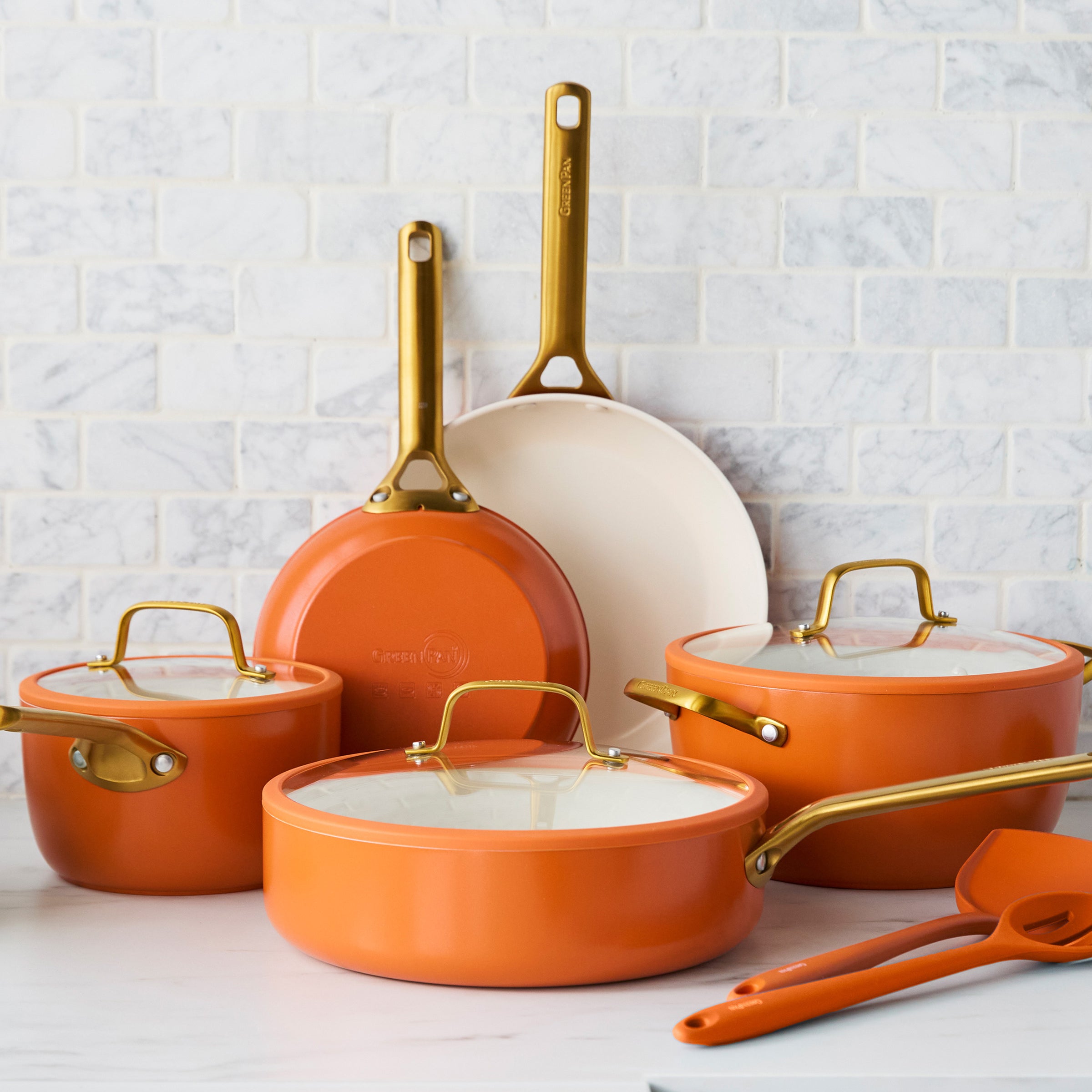 Is Green Pan Toxic: Truth Revealed About Safety & Health Risks