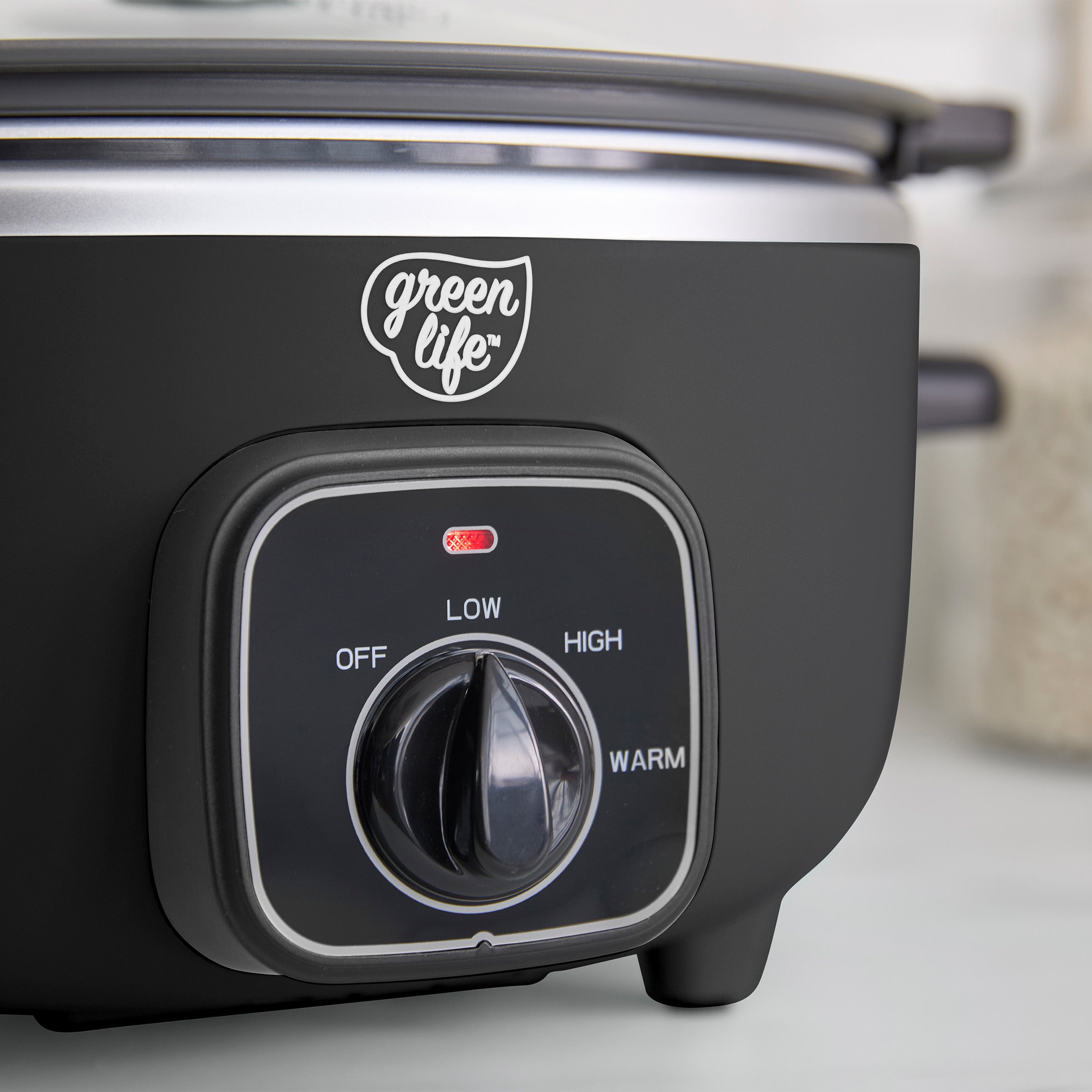 Black slow cooker with black control panel