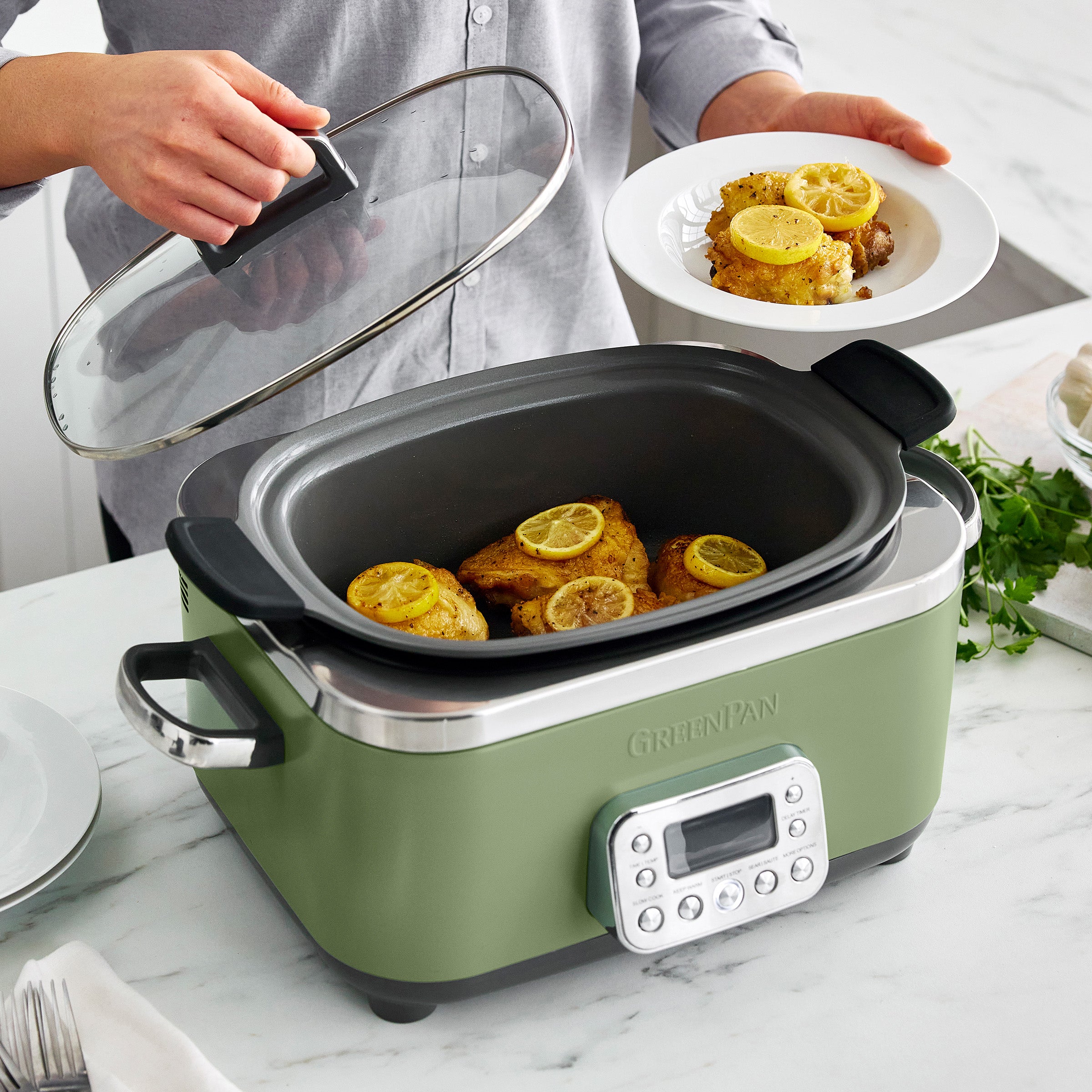 Elite 14-in-1 6-Quart Slow Cooker Sage GreenPan
