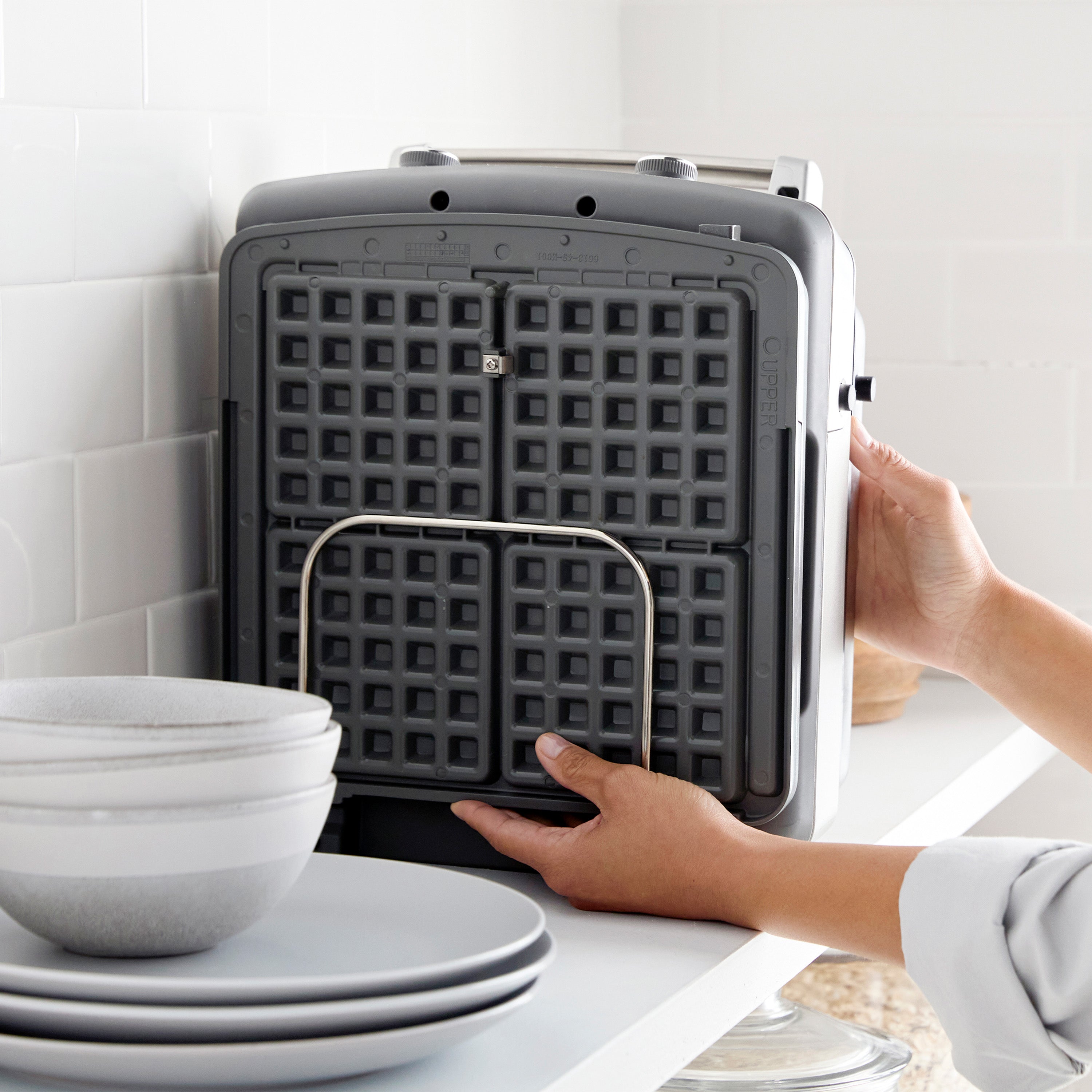 Elite Ceramic Nonstick 4-Square Waffle Maker | Premiere Stainless Steel