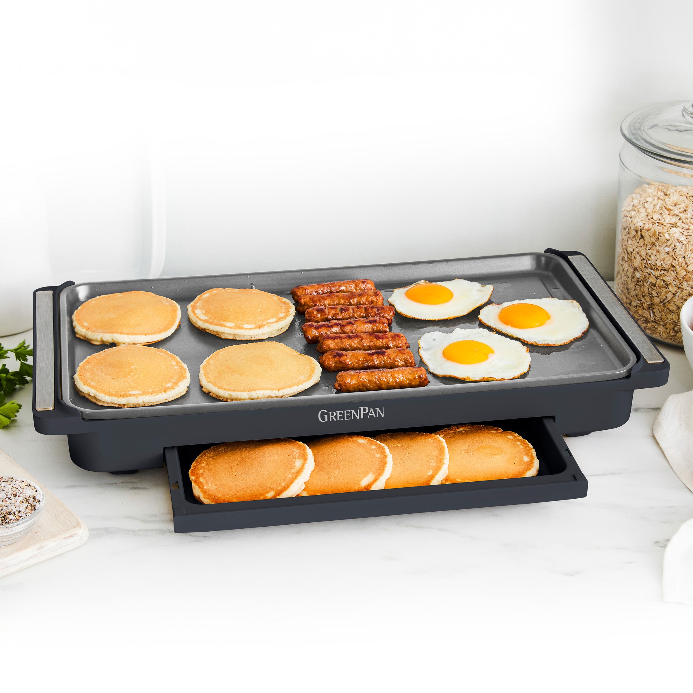 Advanced Griddle with Warming Drawer | Graphite