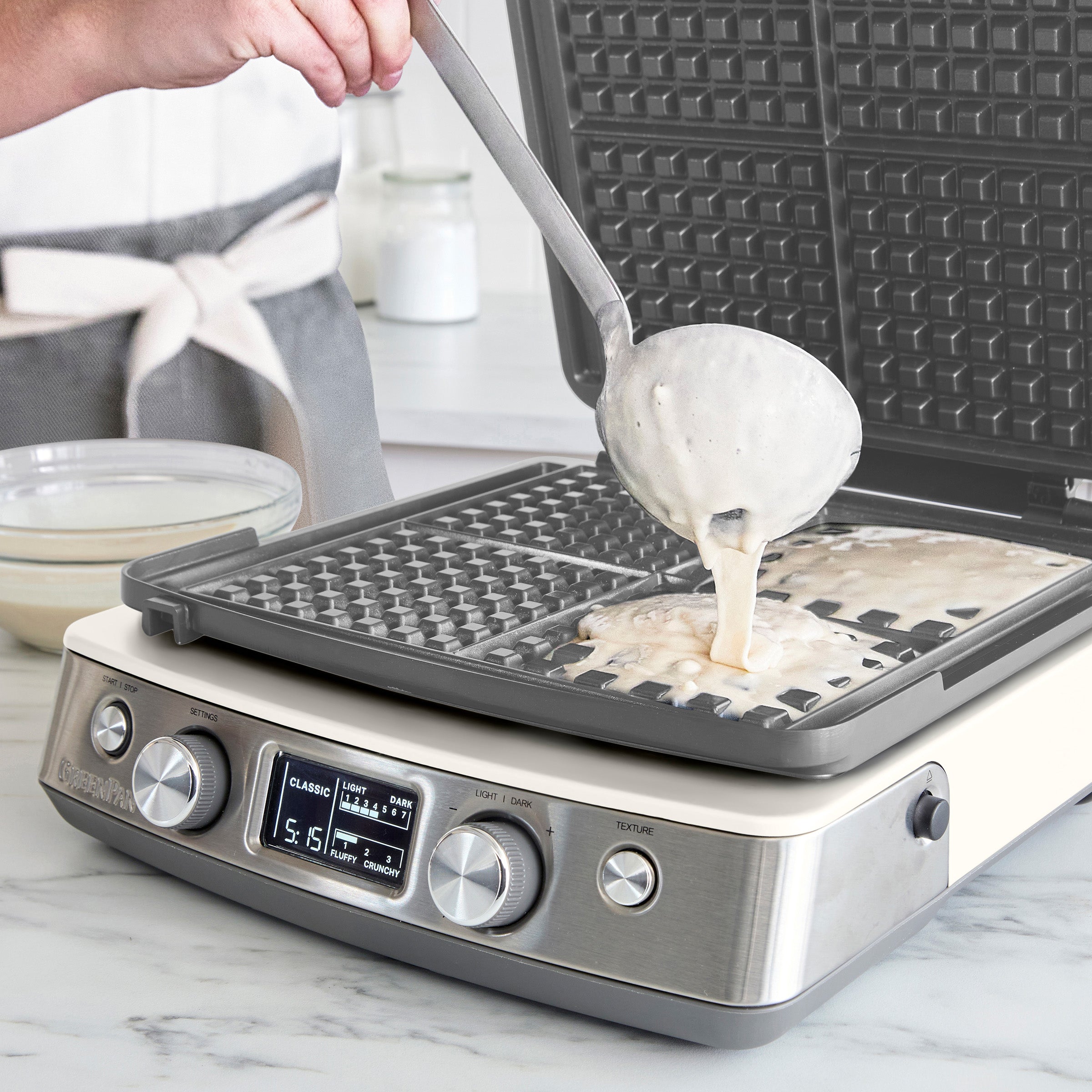Elite Ceramic Nonstick 4-Square Waffle Maker | Cloud Cream