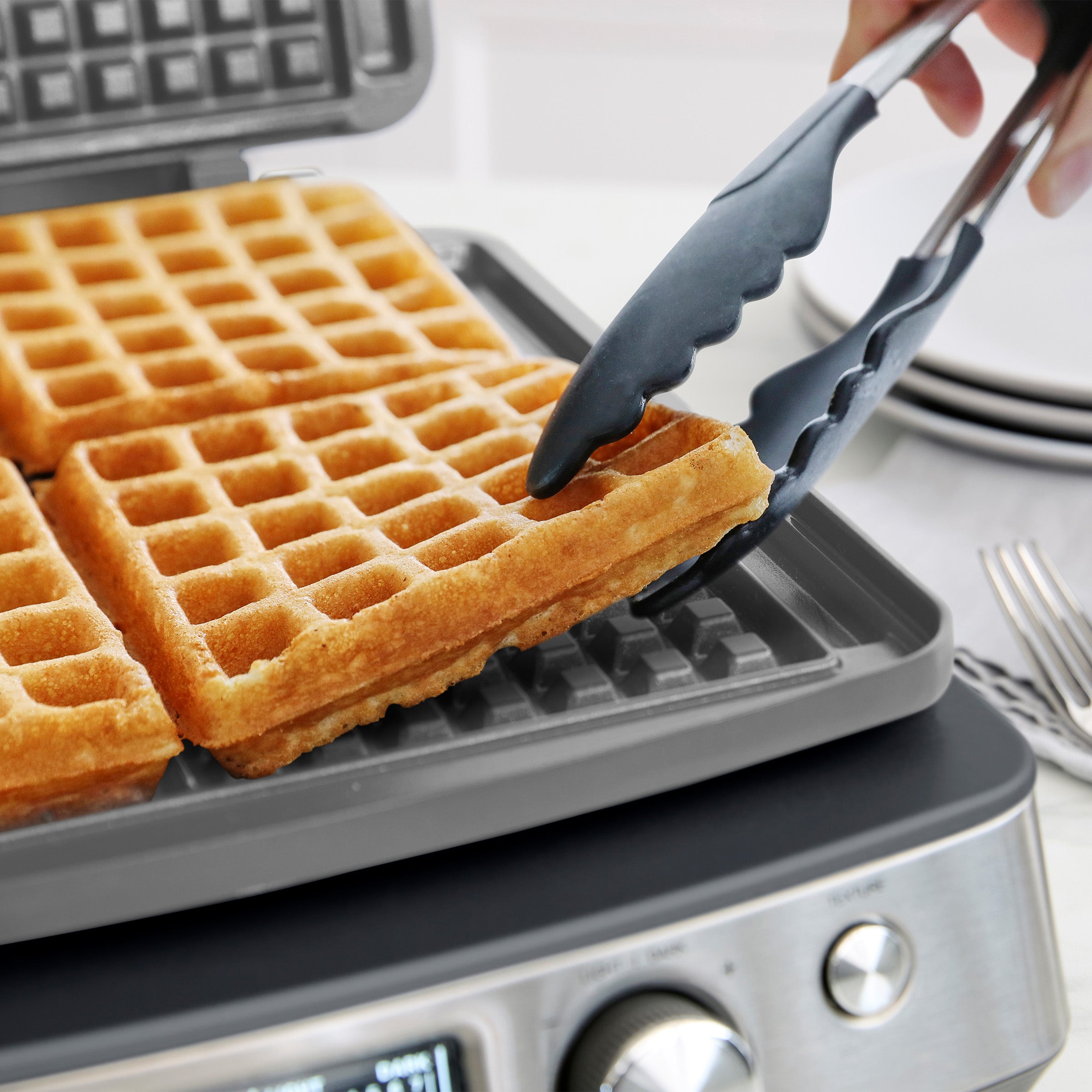 Elite Ceramic Nonstick 4-Square Waffle Maker | Graphite