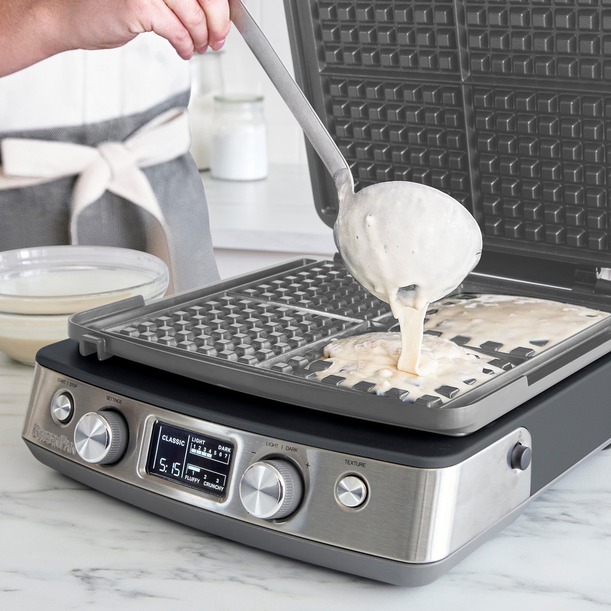 Elite Ceramic Nonstick 4-Square Waffle Maker | Graphite