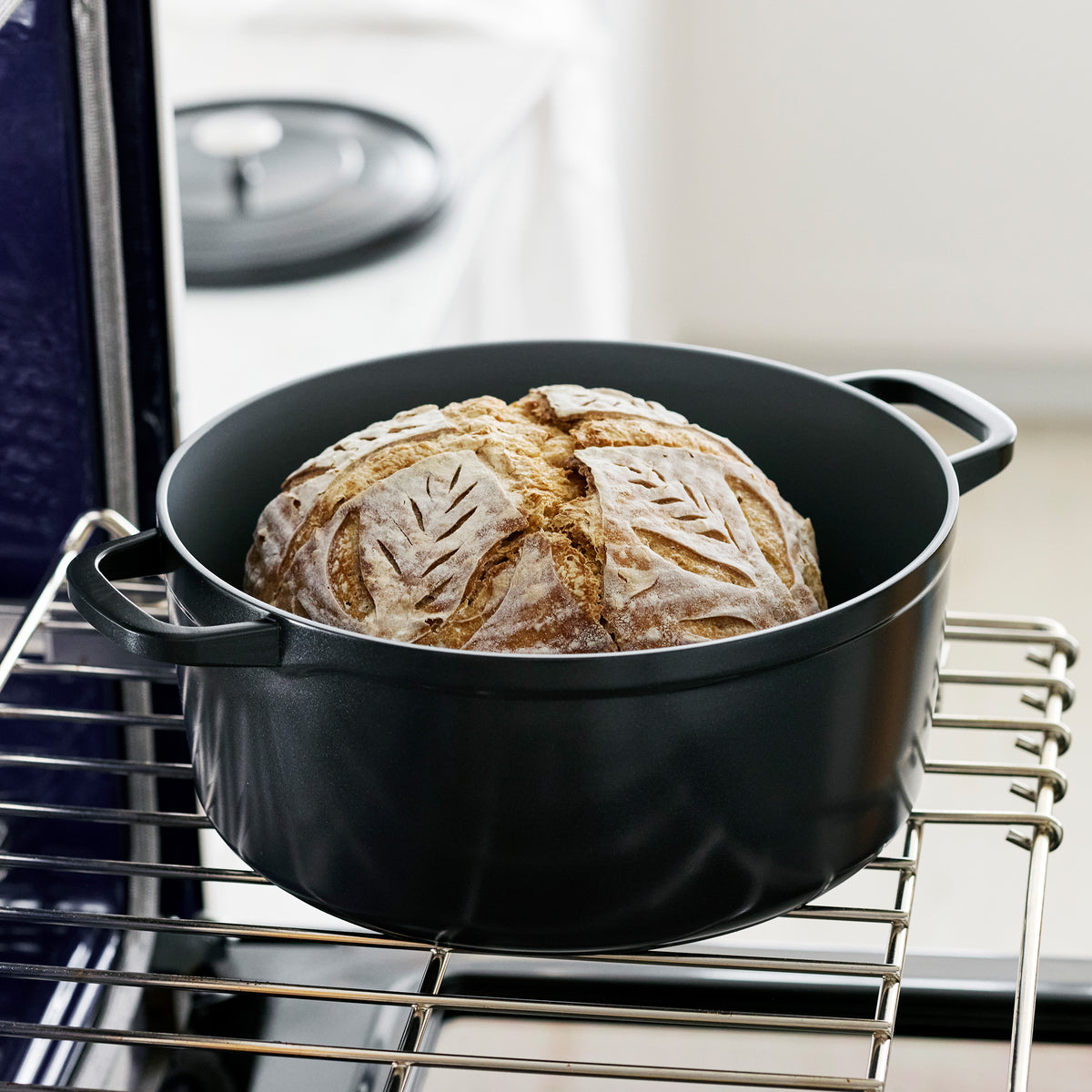 Valencia Pro Ceramic Nonstick 7-Quart Dutch Oven