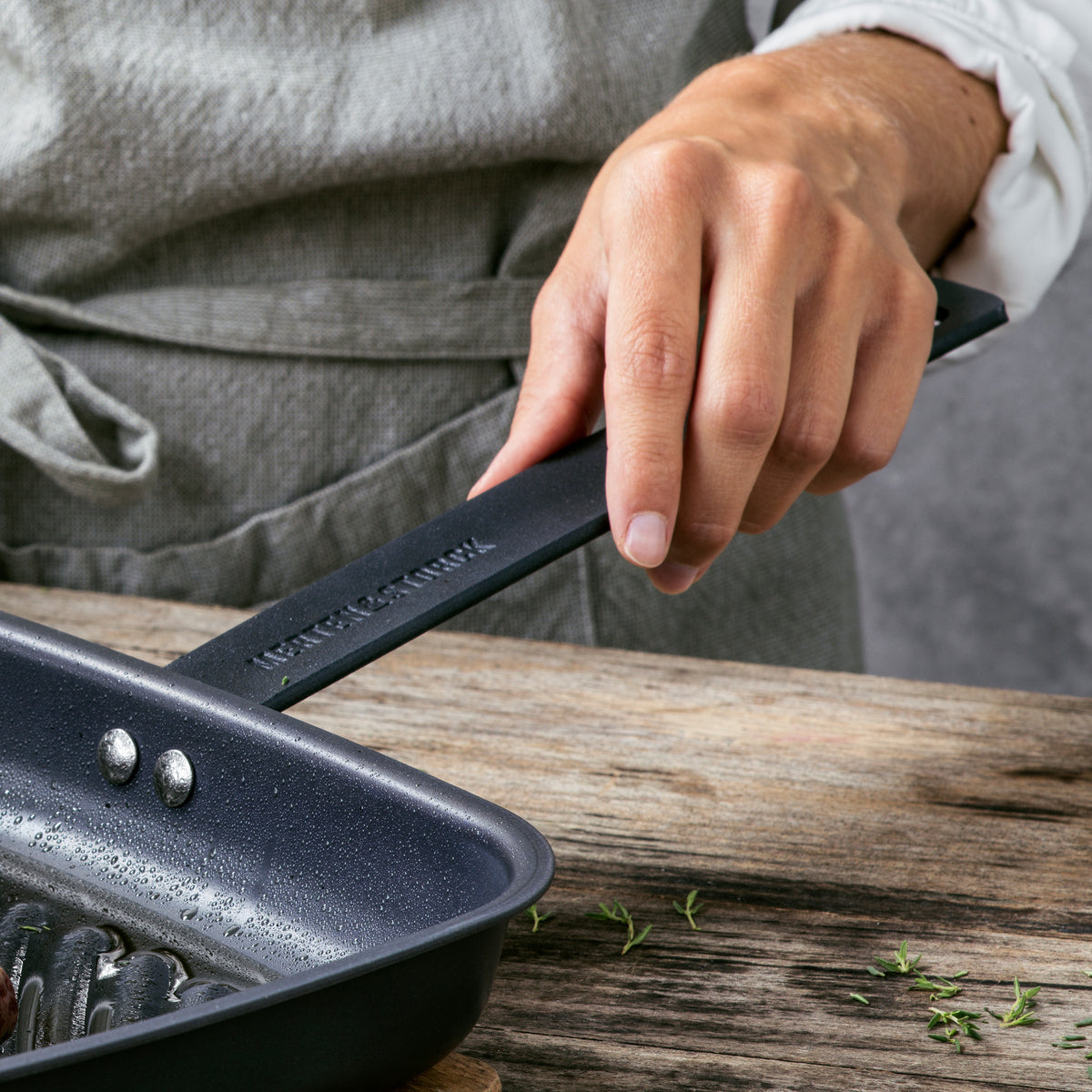 Review: I Tried the Made In Pre-Seasoned Carbon Steel Griddle