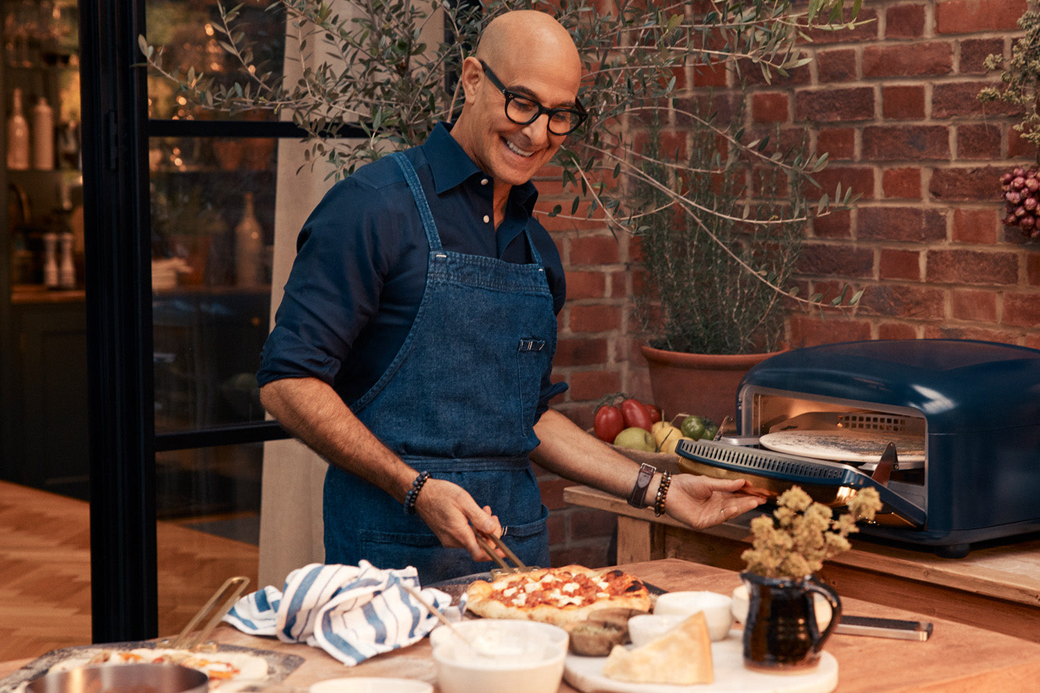 The Stanley Tucci™ Pizza Oven | GreenPan US