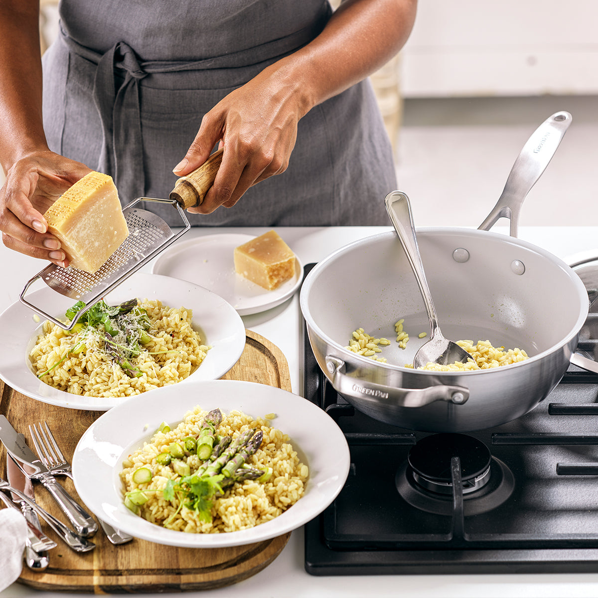 Stainless Steel Cookware: Top Choice of Professional Chefs