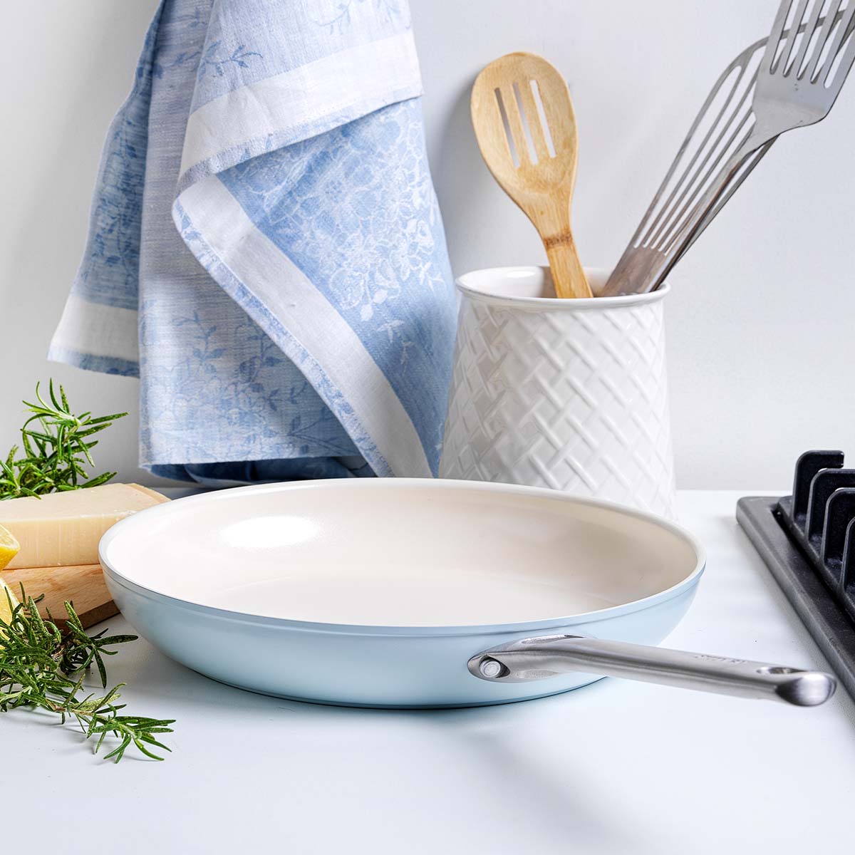 Healthy Non-Toxic PFAS Free Cookware Sets - Padova Ceramic Nonstick 16-Piece Cookware Set | Light Blue by GreenPan