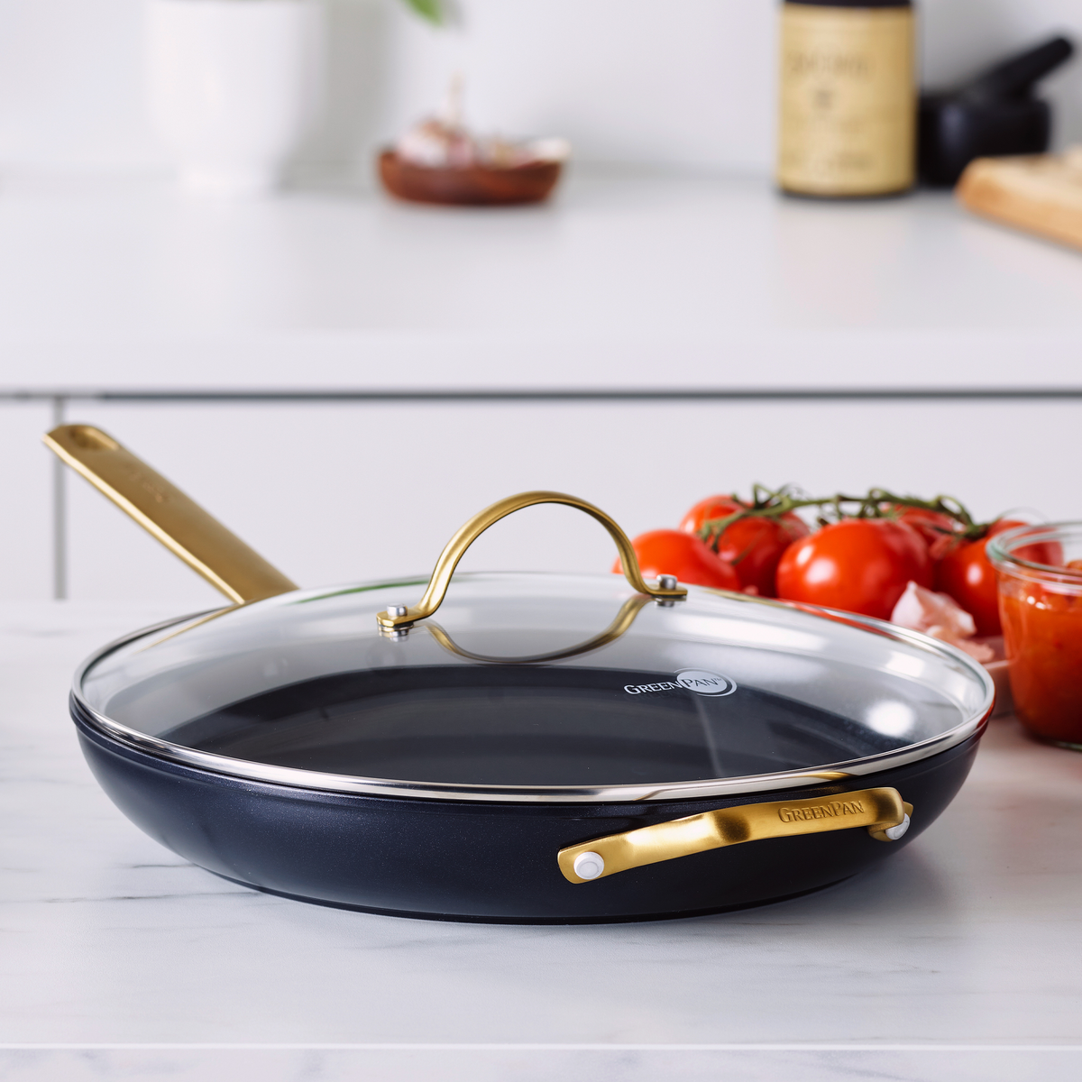GreenPan Reserve Hard Anodized Healthy Ceramic Nonstick 12 Frying Pan  Skillet with Helper Handle and Lid, Gold Handle, PFAS-Free, Dishwasher  Safe