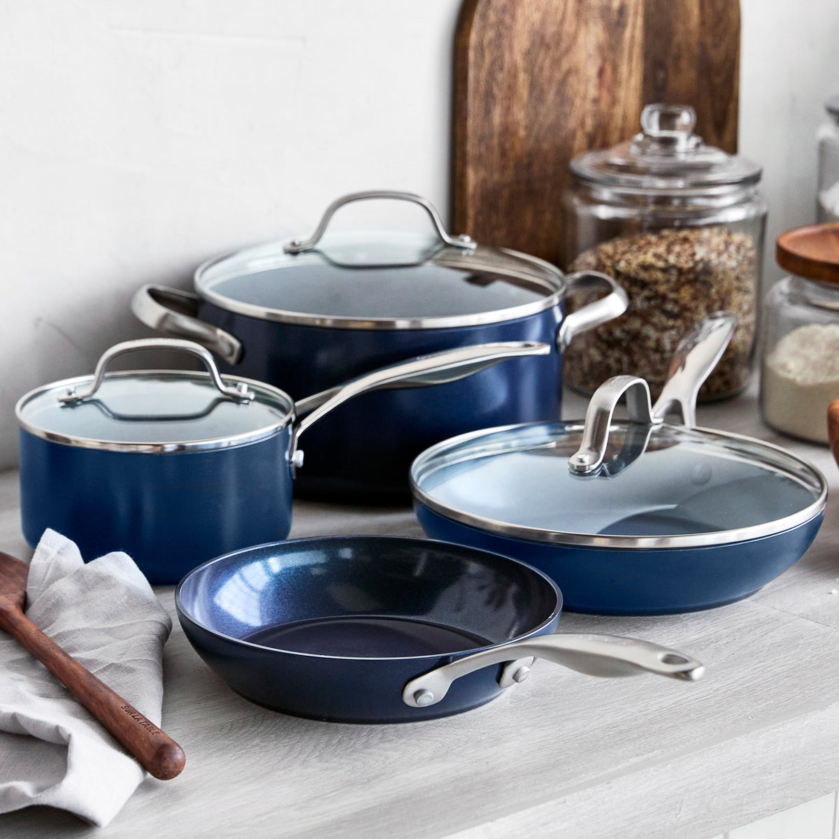 The 7 Best Ceramic Cookware Sets