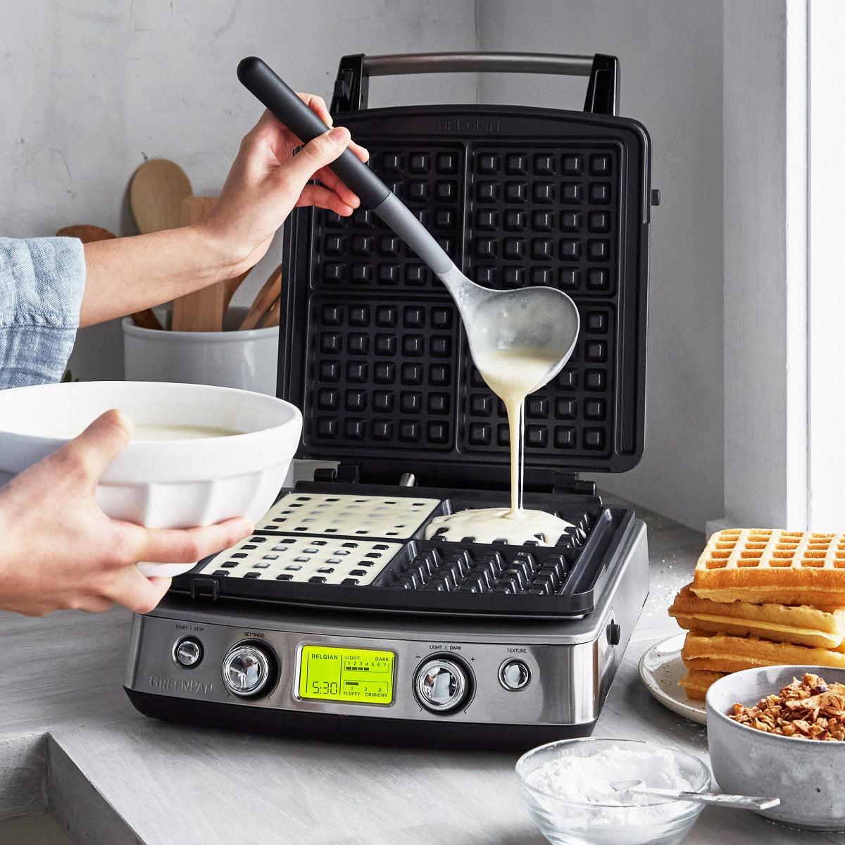 Elite Ceramic Nonstick 4-Square Waffle Maker, Premiere Stainless Stee
