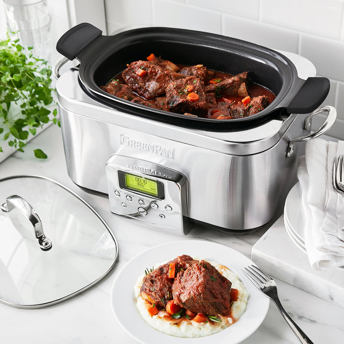 What Exactly is a Slow Cooker?