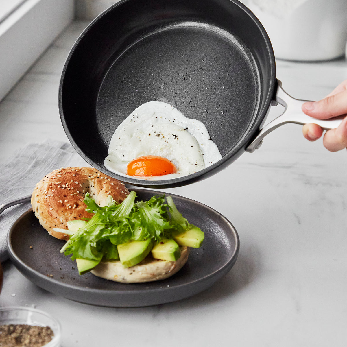 This Lodge Skillet Is 'Better at Being Nonstick Than Actual Nonstick  Cookware'—and It's Nearly 30% Off