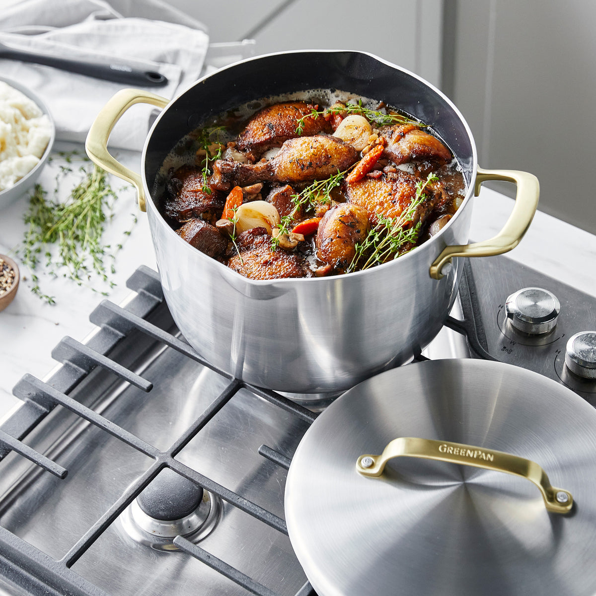 8 Quart Cookware Essentials: Unleash Culinary Magic!