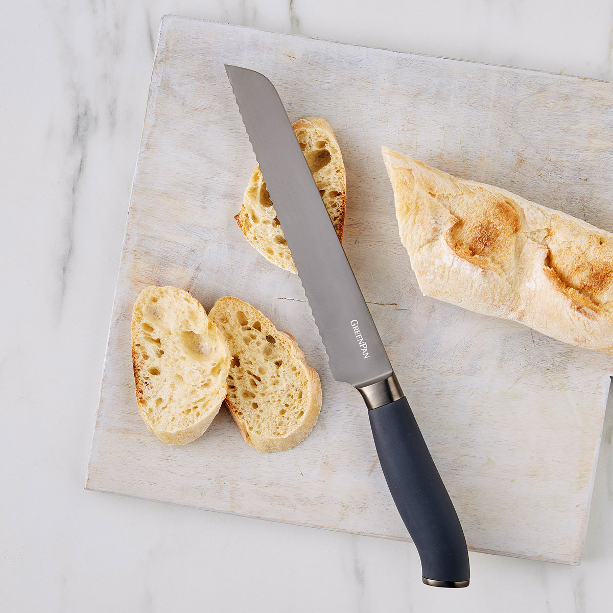 Pampered Chef Coated Bread Knife