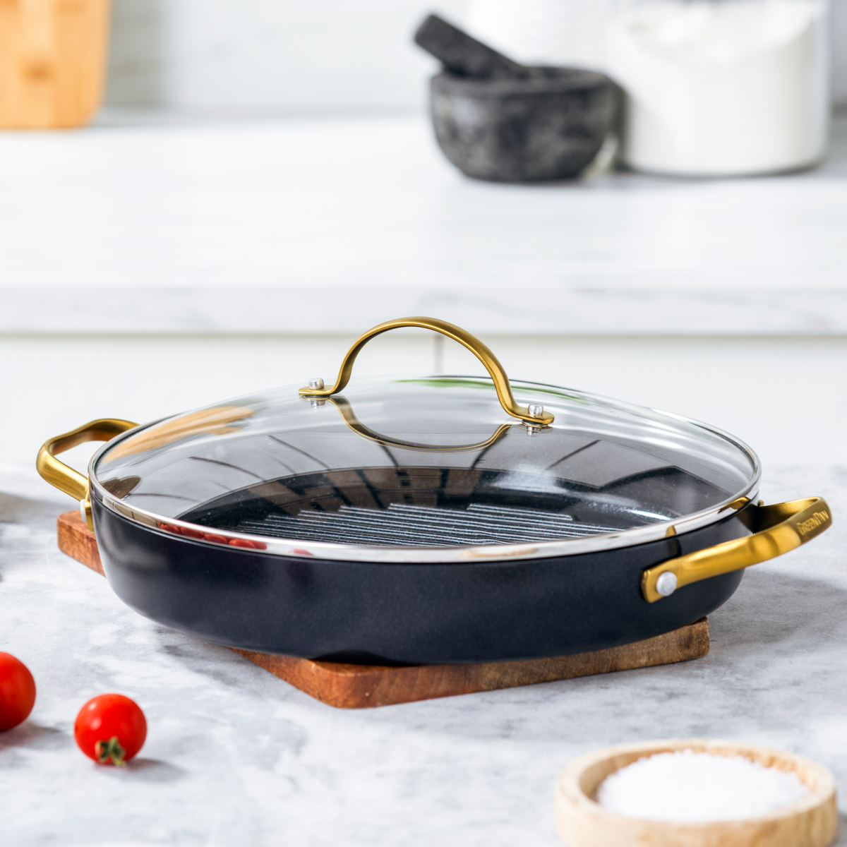 Reserve Ceramic Nonstick 11 Grill Pan with Lid | Black with Gold-Tone  Handle